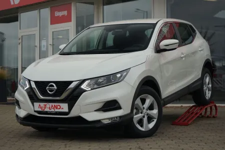 Nissan Qashqai 1.3 DIG-T... 