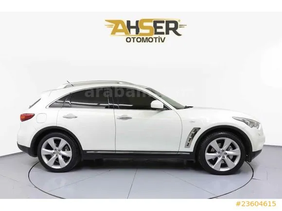 Infiniti FX 30d S Image 4